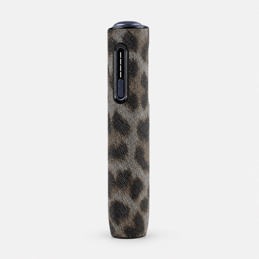 Leopardo grigio